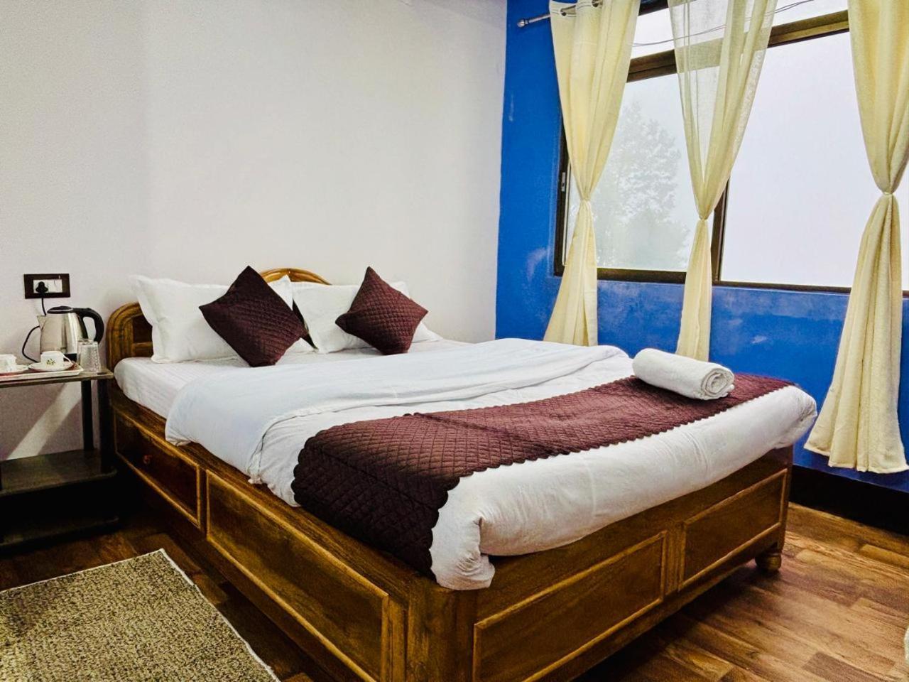 Forest Lodge - 80 Mts From Mall Road Darjeeling  Exterior foto